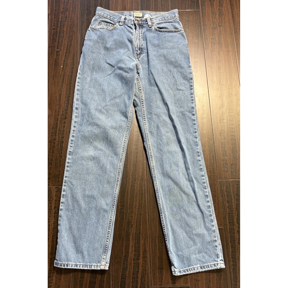 L.L. Bean Straight-Leg Women's Jeans in Light Blue Denim